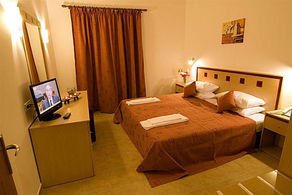 Lindos Blue Sky Aparthotel Exterior photo