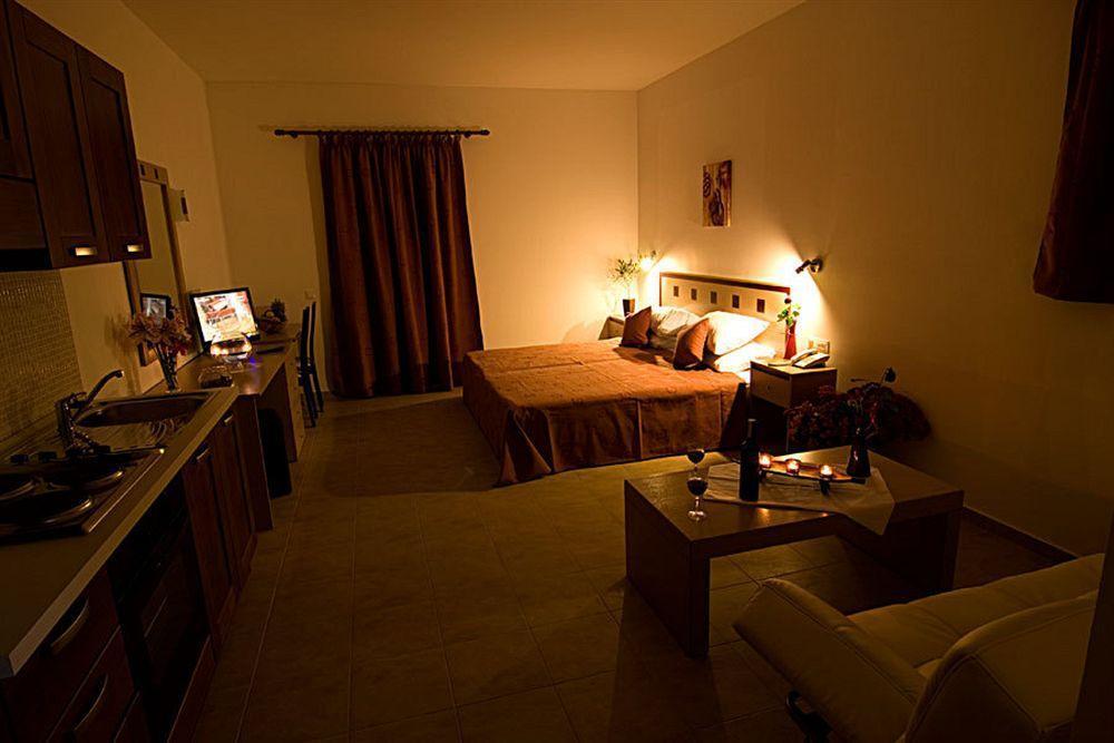 Lindos Blue Sky Aparthotel Exterior photo