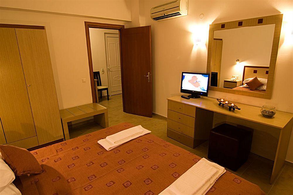 Lindos Blue Sky Aparthotel Exterior photo