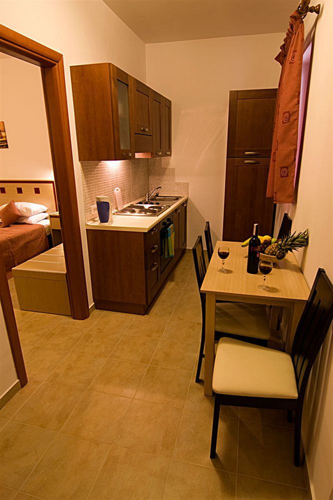 Lindos Blue Sky Aparthotel Exterior photo